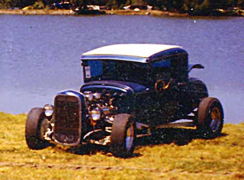 30 Ford Model A Coupe Hot Rod