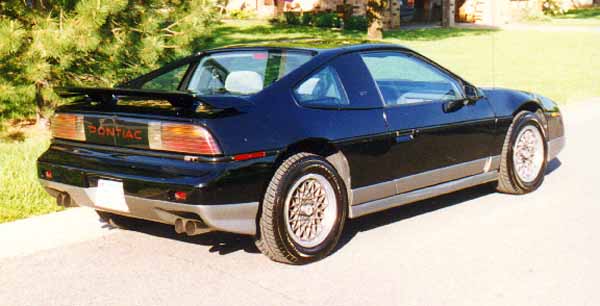 86 Pontiac Fiero