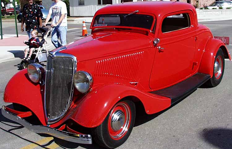 34 Ford Chopped 3W Coupe