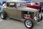 32 Ford Hiboy 5W Coupe